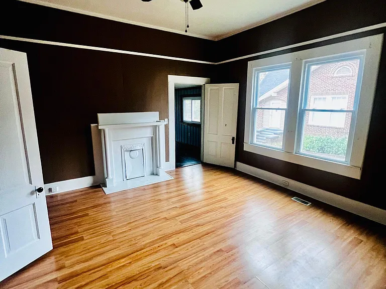 513 Creswell Ave — Photo 6