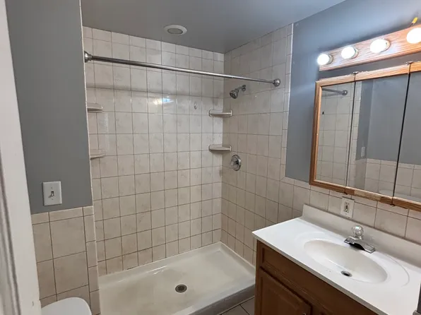 172 Hedley Pl Unit 1, Buffalo, NY 14208