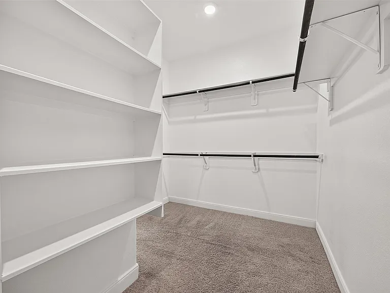 11611 Arbirlot Dr — Photo 33
