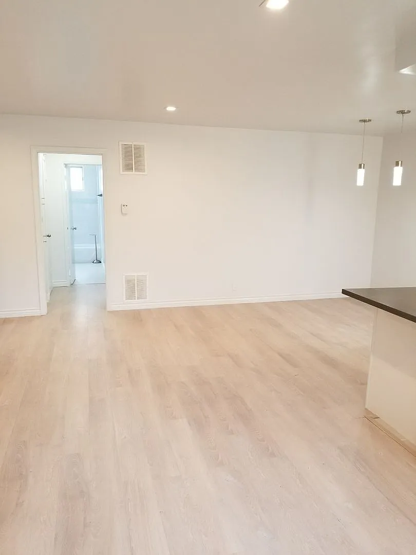 7607 Norton Ave — Photo 1