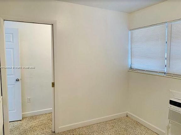 5th image of 699 NE 85th St #1