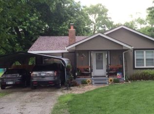 304 W Cynthia St, Mc Louth, KS 66054