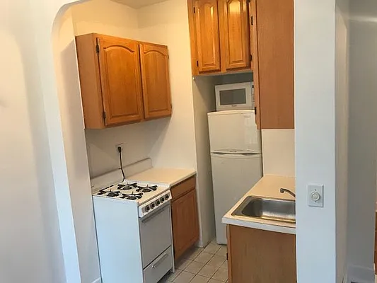Rented by Compass | media 2