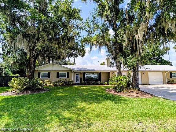 2nd image of 175 Myrtle Dr