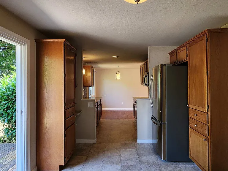 22703 2nd Pl W — Photo 11