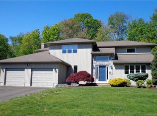 88 Cliffwood Dr, South Windsor, CT 06074