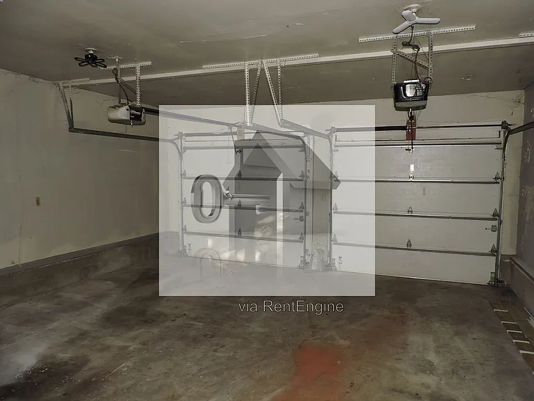 1885 Broyhill Cir — Photo 24
