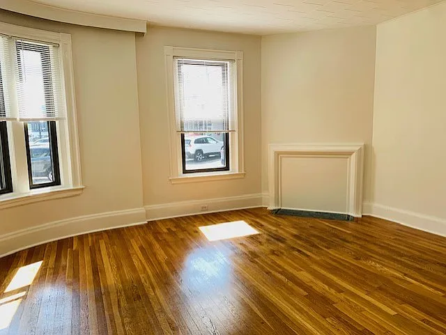 337 Washington St #2 — Photo 3