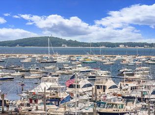 33 Union St #2, Plymouth, MA 02360