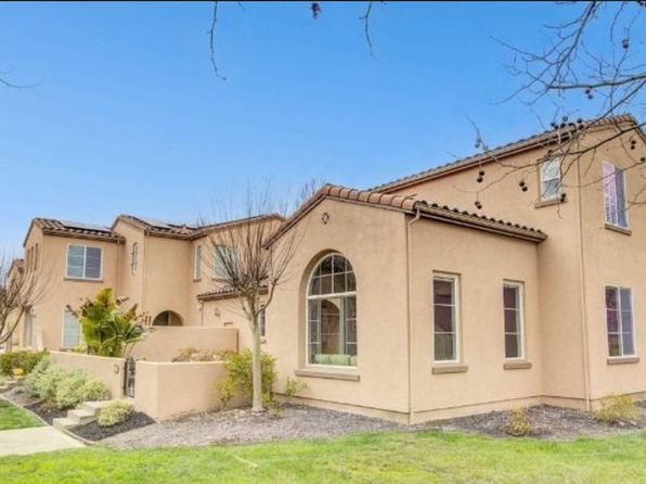 1041 Cedarwood Loop