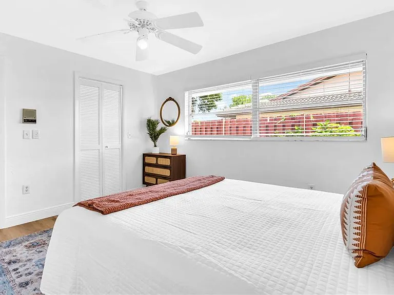 2921 Captiva Dr — Photo 33