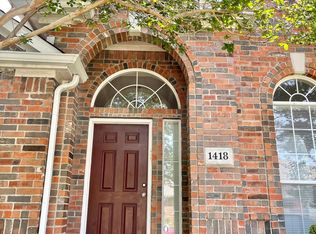 1418 Jennifer Dr, Garland, TX 75042