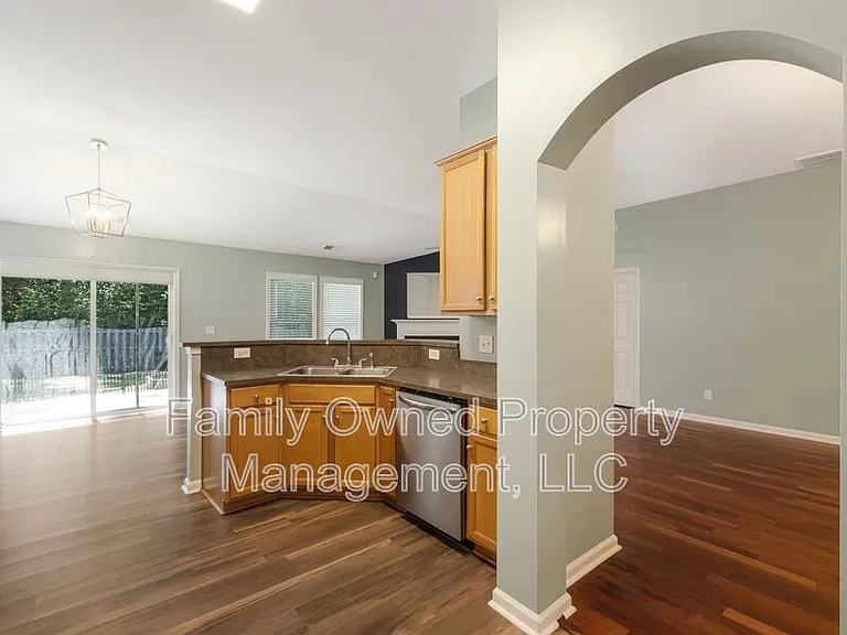219 Sweet Alyssum Dr — Photo 13