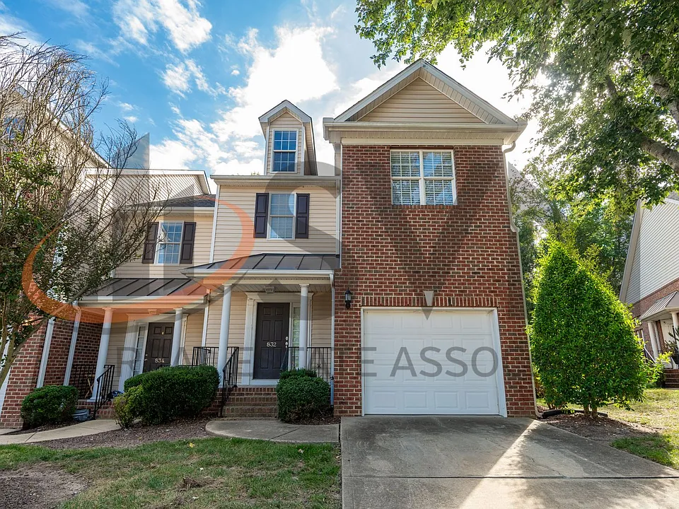 832 Saratoga Dr