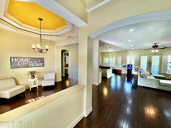 2nd image of 3364 OLYMPIC Drive