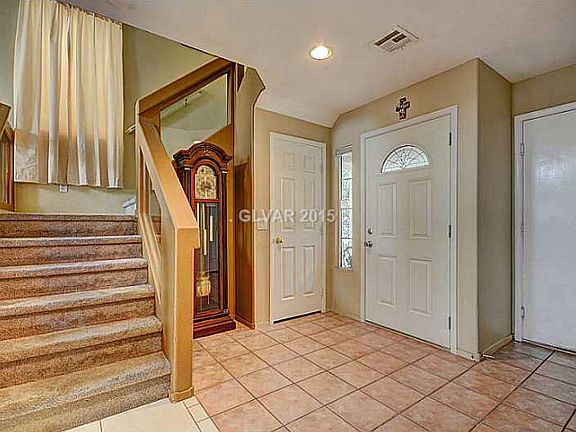 4th image of 10058 Basalt Hollow Ave