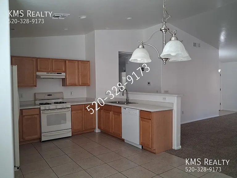 8240 W Via Garcia Marquez — Photo 5