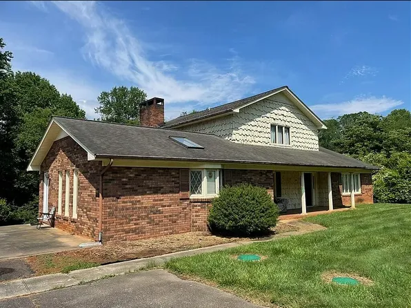 1655 Winkler Mill Rd #4, Wilkesboro, NC 28697