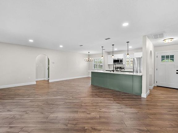 4th image of 12830 LAKE TREE LANE