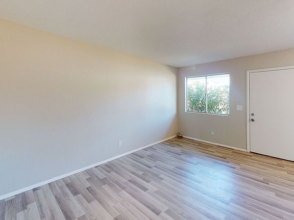 3rd image of 960 S Mara Dr #1