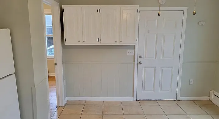 17 N Spring St #1 — Photo 8