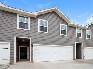 542 Solomon Ln, Brookshire, TX 77423