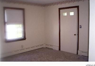 5th image of 3219 Lincoln St