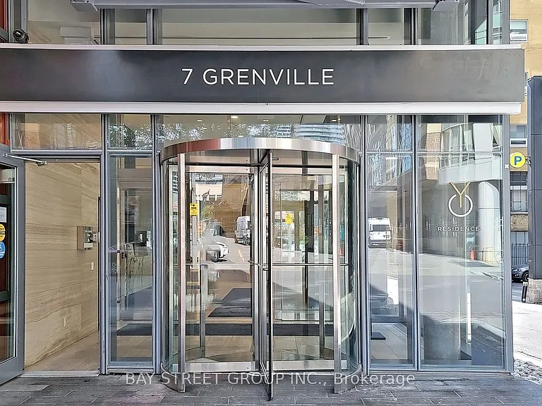 7 Grenville St #3211 — Photo 1