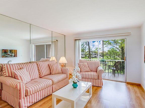 3rd image of 160 Turtle Lake Ct APT 306