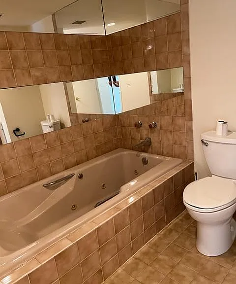 141 Great Neck Rd #3A — Photo 9