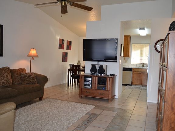 5th image of 2118 Laredo Ln