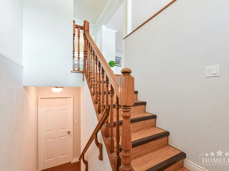 8336 110th St #HOUSE — Photo 2