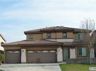 5921 Creekside Dr, Fontana, CA 92336