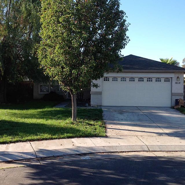 1st image of 166 Ravenwood Ct