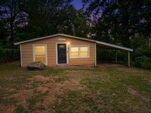 1718 Nichols Rd, Little Rock, AR 72205