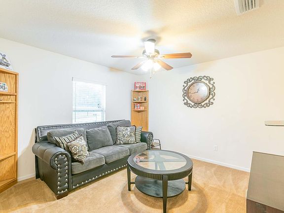 5th image of 15837 Dallas Creek Ct