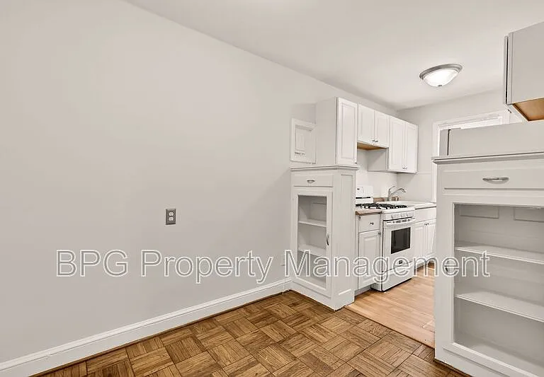 2634 Langston Blvd #403 — Photo 9