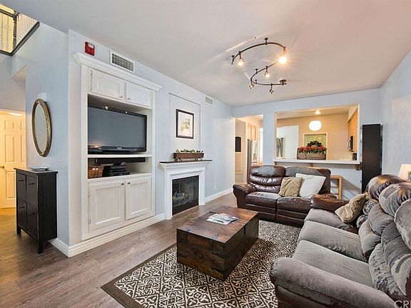 3rd image of 23411 Abbey Glen Pl