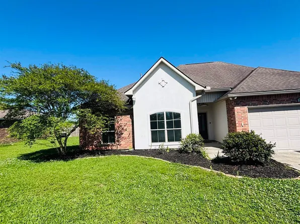 37036 Oak View Ln, Denham Springs, LA 70706