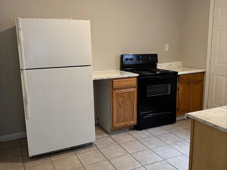 Hampton Avenue Apartments Comfortable Greenville Living Close to Everything — Photo 16