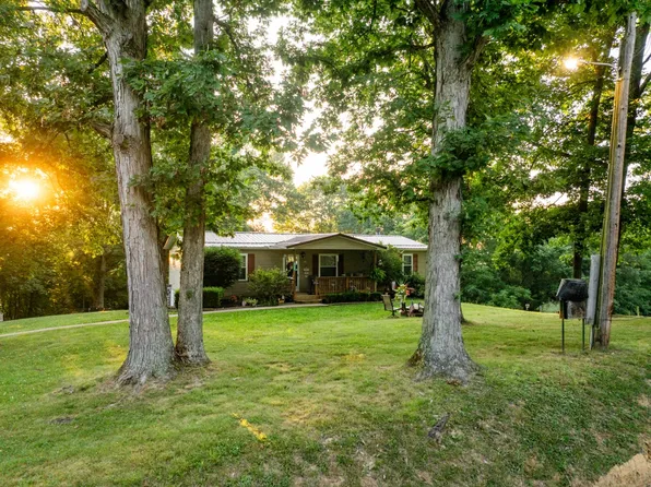 3146 Okey Rd, Chandlersville, OH 43727