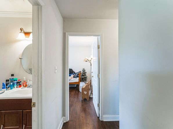 87 Gauguin Ct. #87, Middle Island, NY 11953