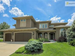 15540 England St, Overland Park, KS 66221