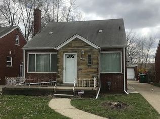 17636 Sprenger Ave, Eastpointe, MI