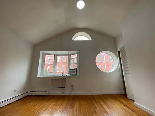 244 Macdougal Street image 1 of 9