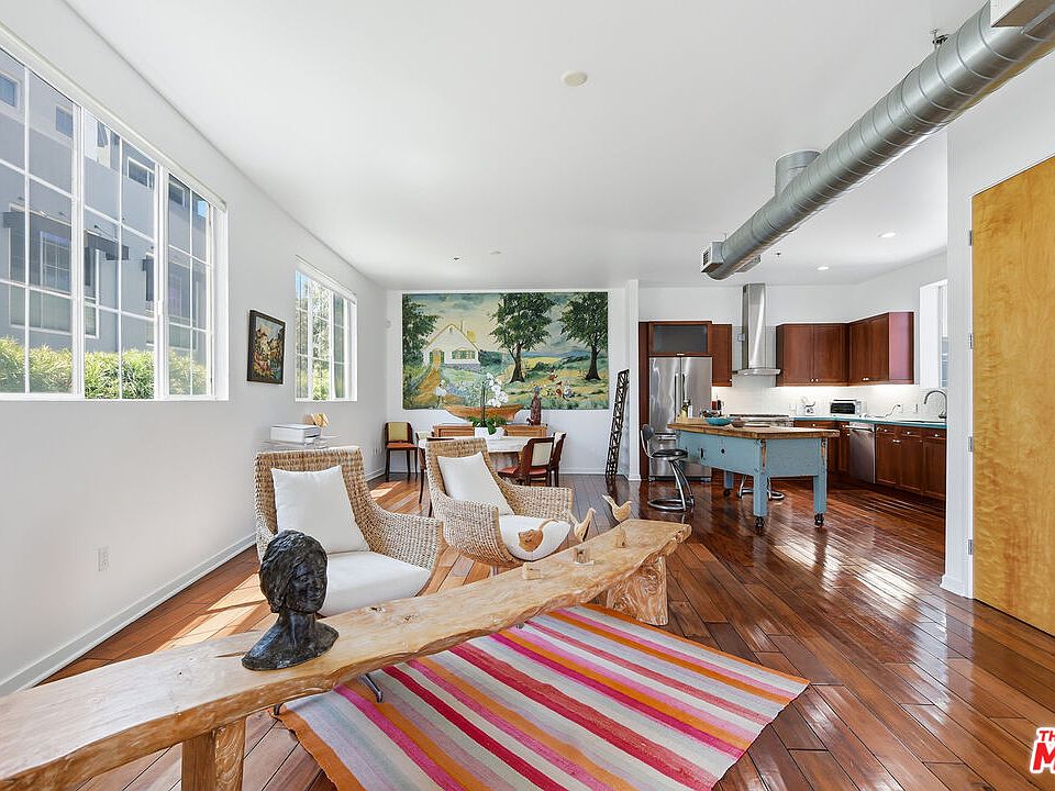 1st image of 5350 Playa Vista Dr APT 17