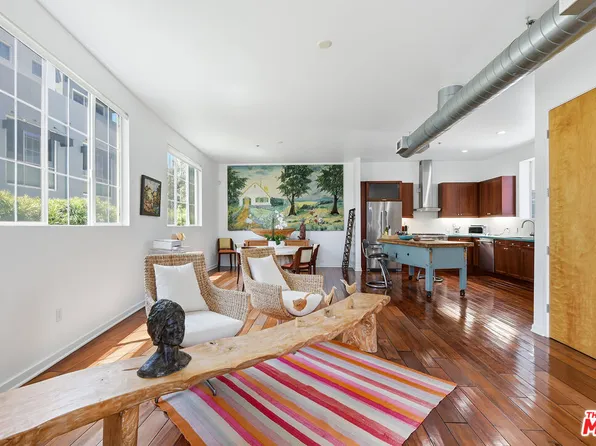5350 Playa Vista Dr APT 17, Playa Vista, CA 90094