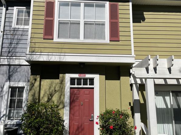 2610 Lodi Cir APT 102