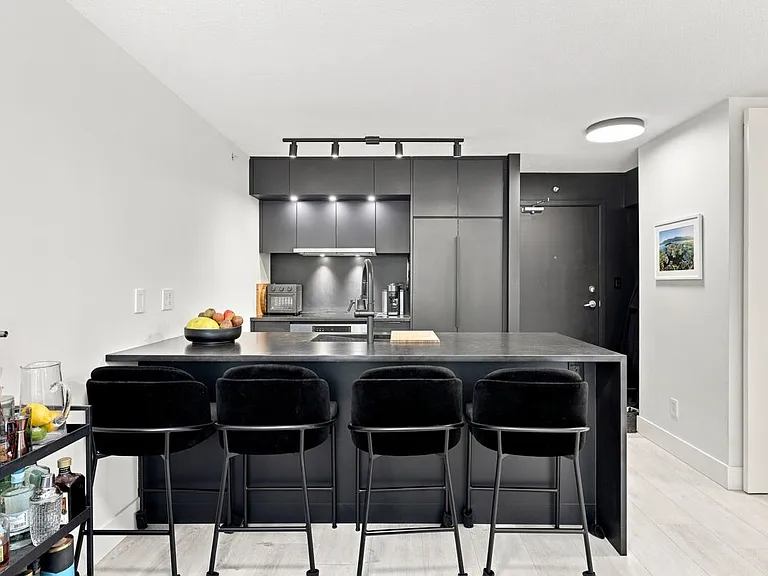 1082 Seymour St #212 — Photo 4