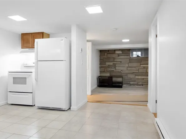 263 Quassaick Ave Floor 2, New Windsor, NY 12553